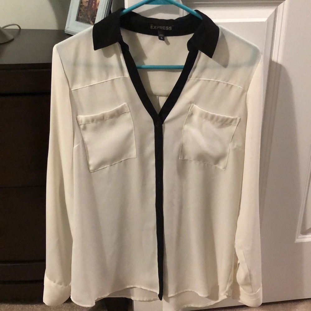 Express Button Down